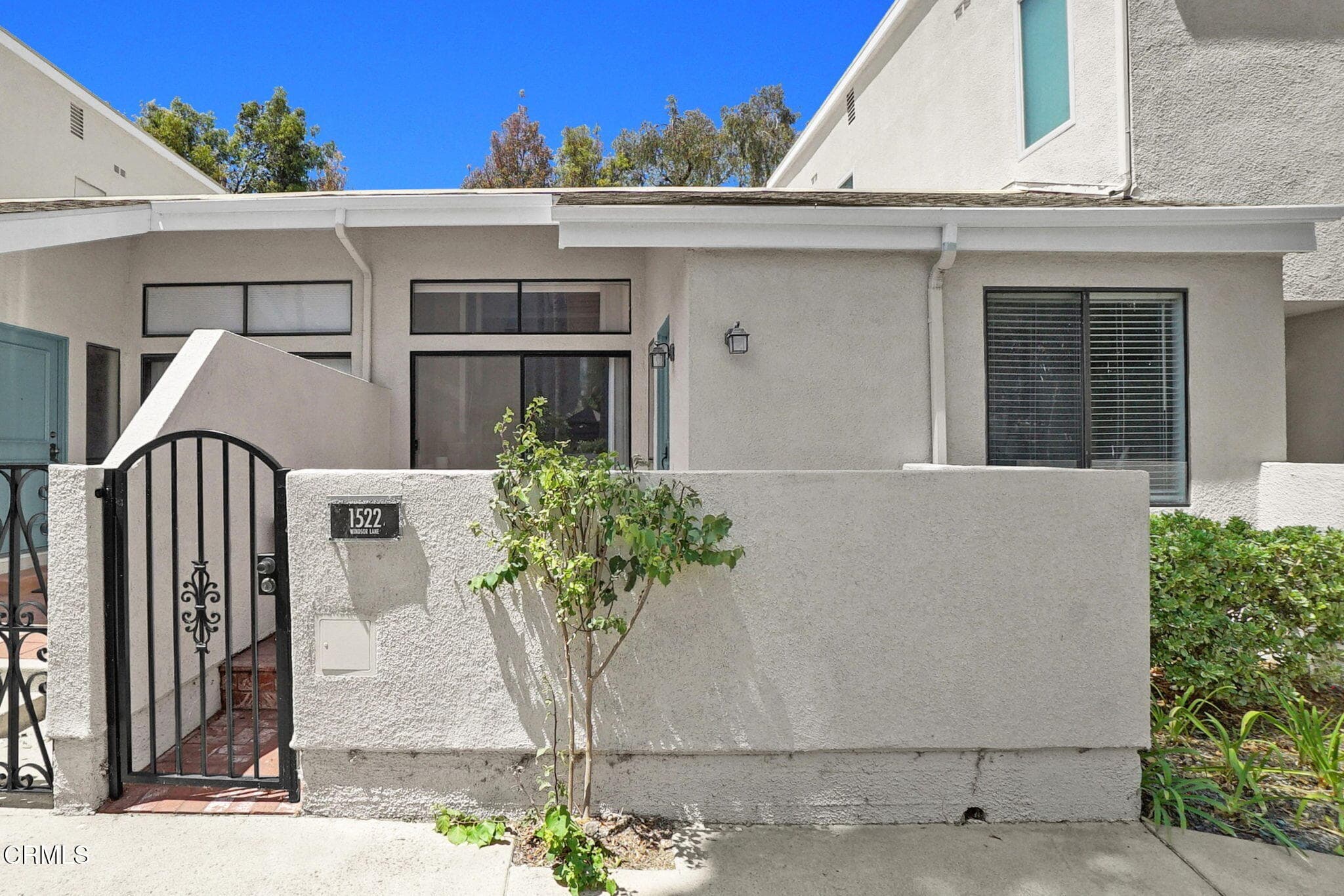 1-web-or-mls-PropertyGraphy.com (1)