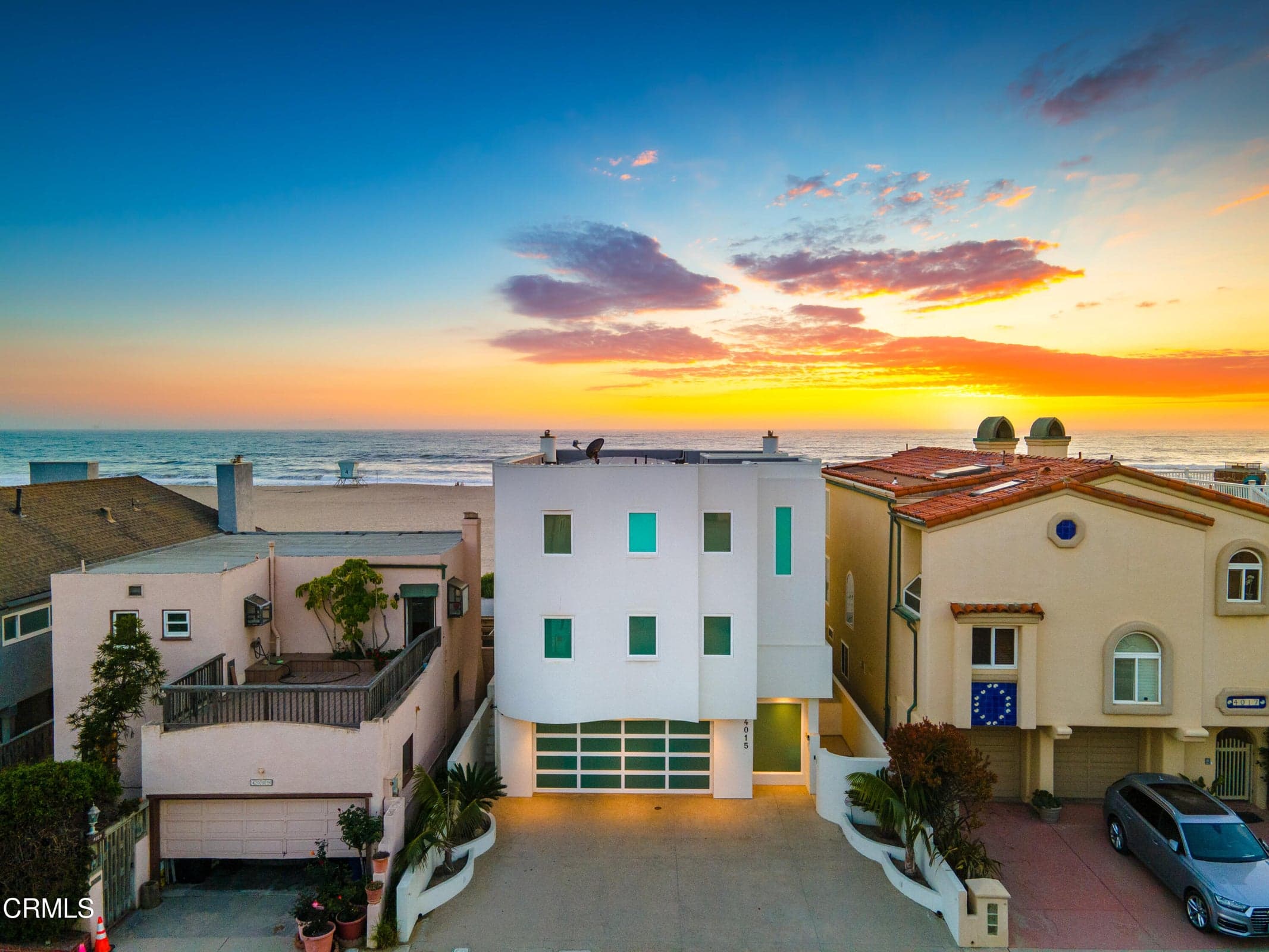 4015 Ocean Dr - Twlights MLS-3