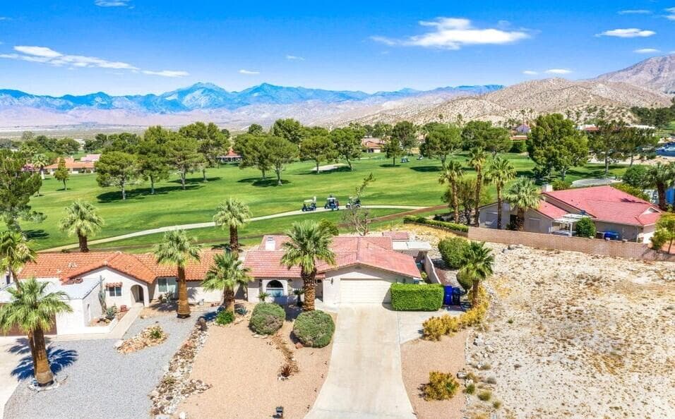 Golf course right in your back yard.