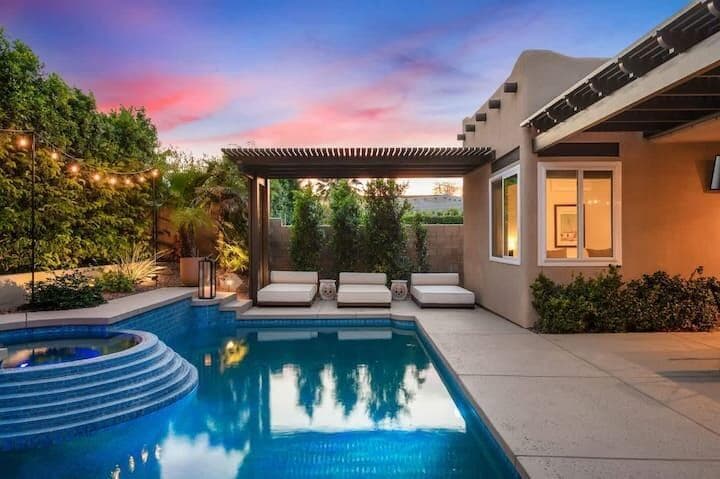Desert Mountain Cir