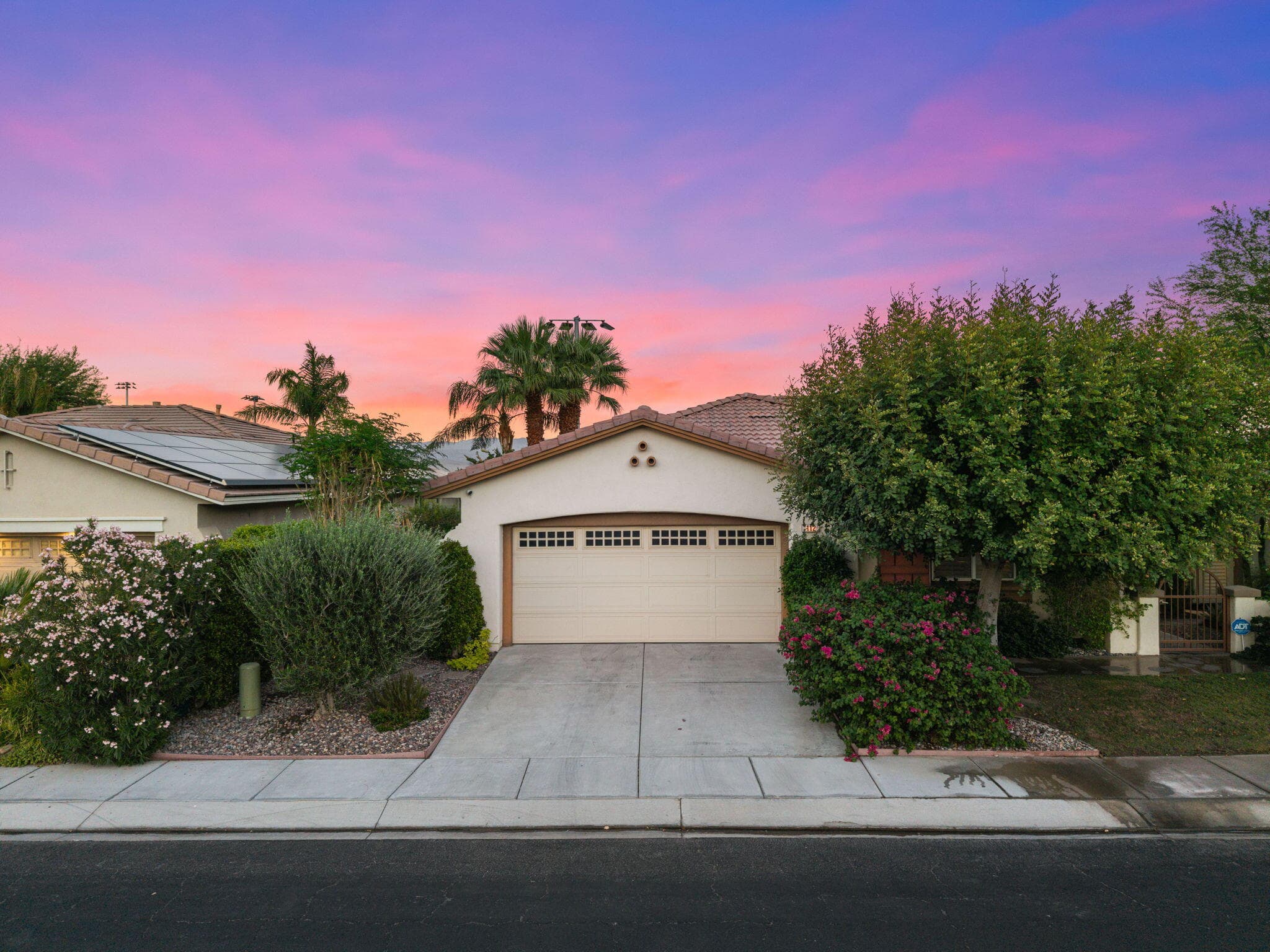 Front Exterior – Sunset Curb Appeal & Evening Glow