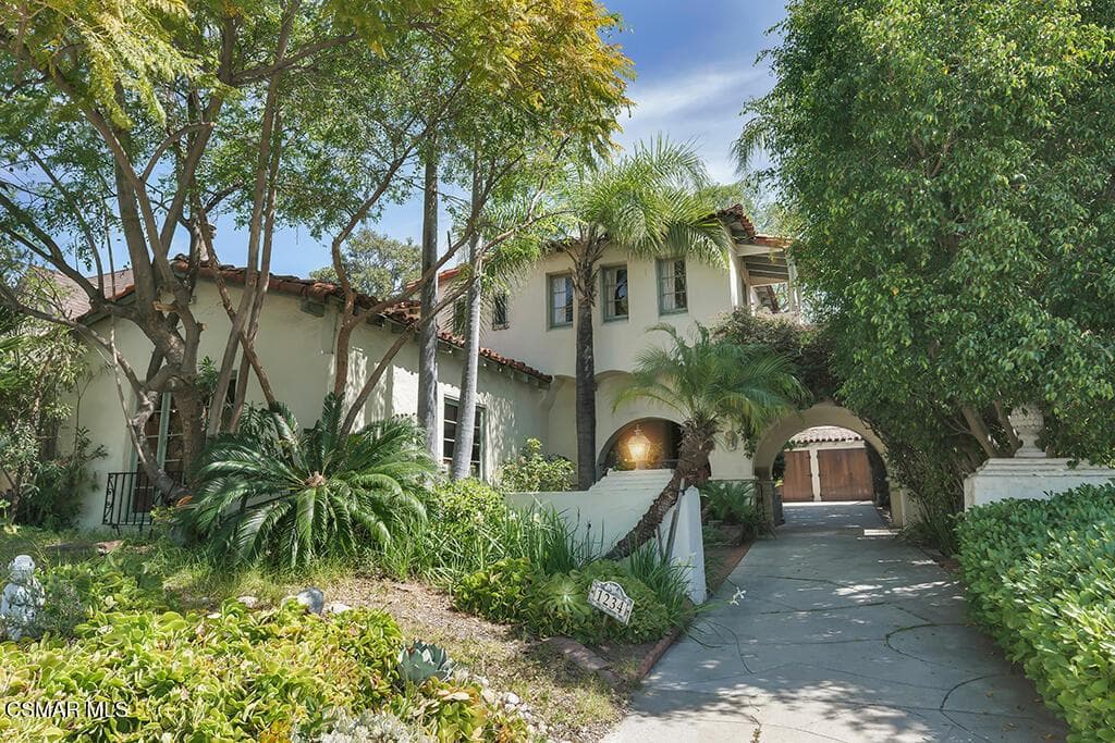 1234 N Everett St- HsHProd-34