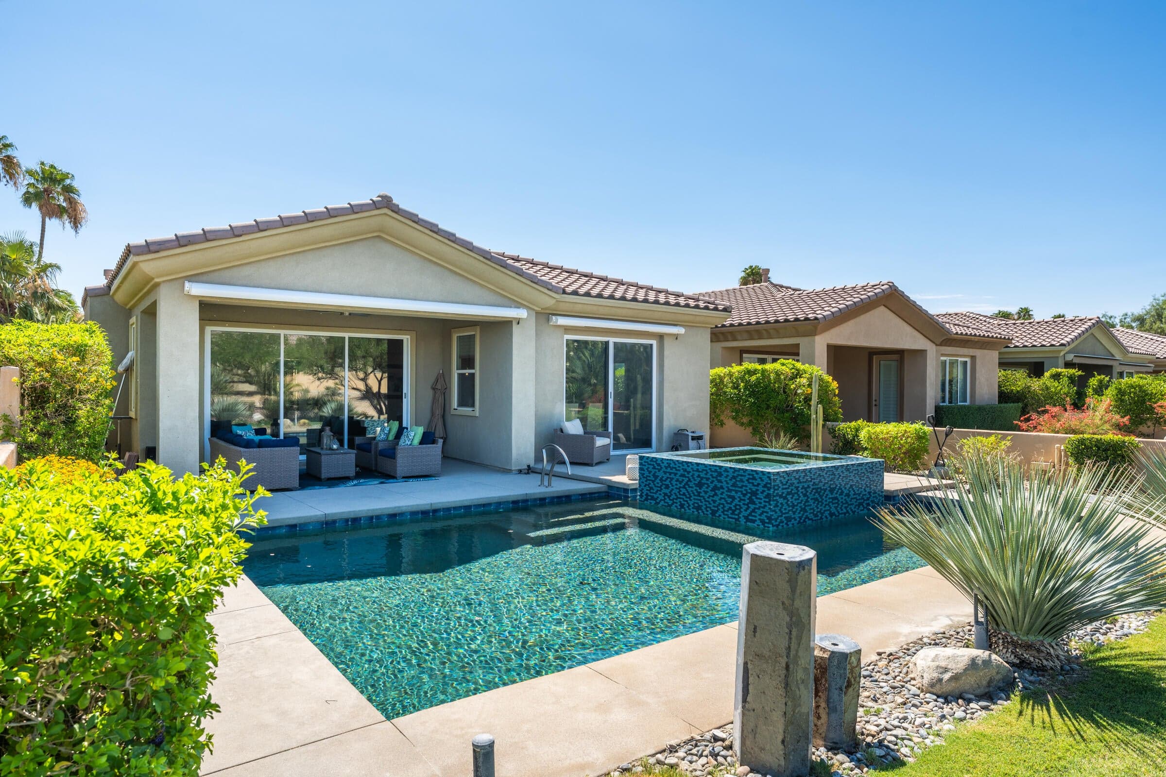 Custom tiled Pool and Spa