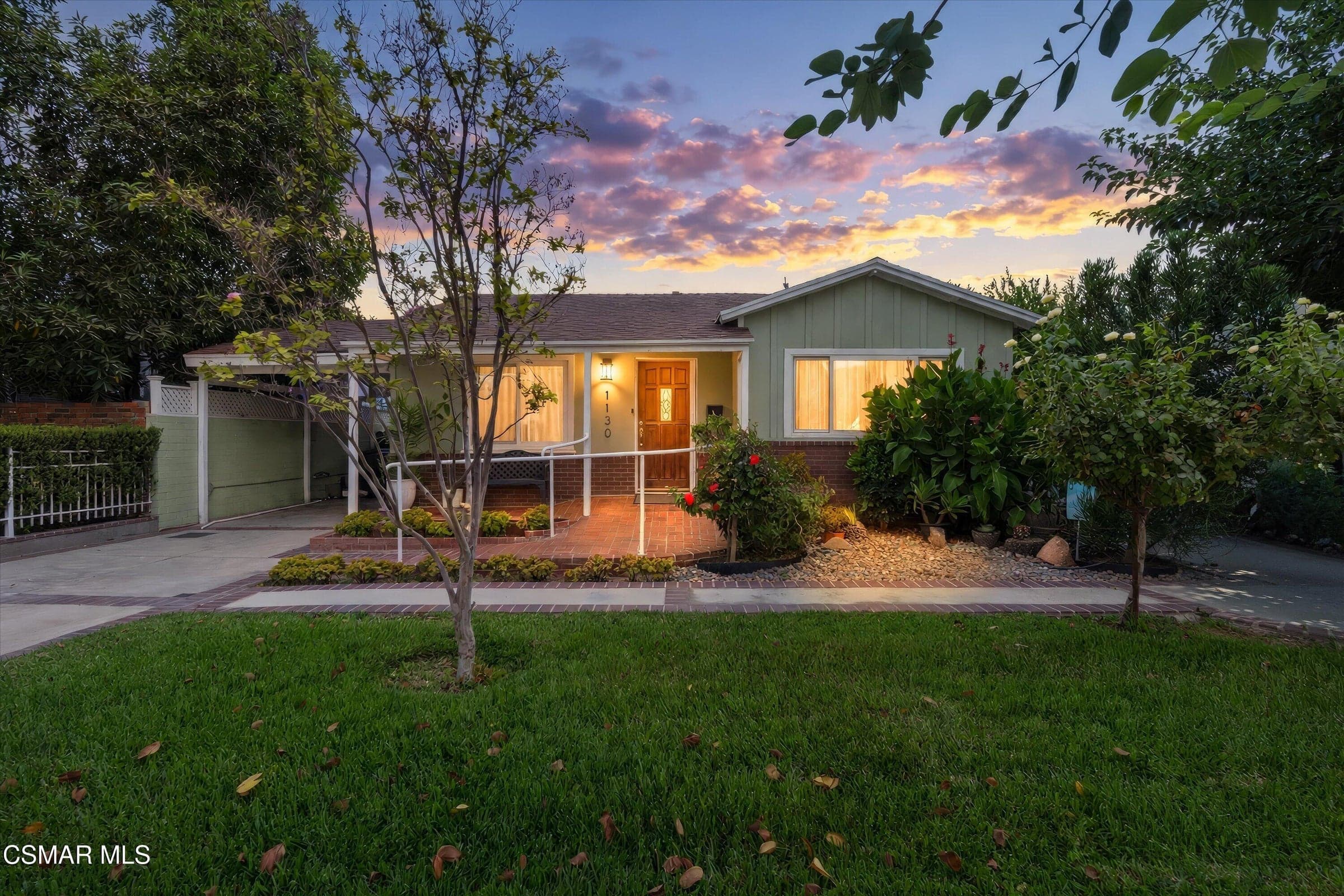 01-1130-n-maple-st_001