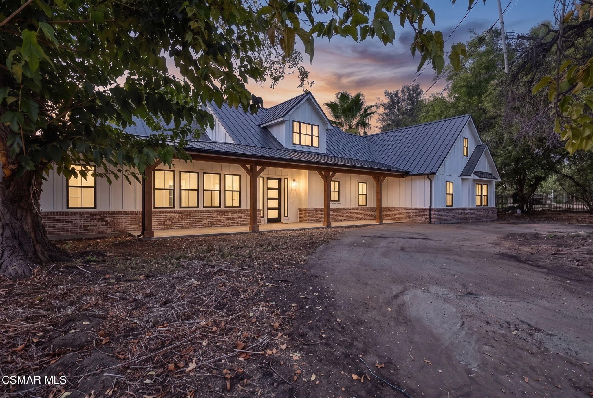 5631 Foothill Drive - Digital Twilight